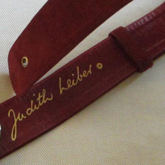 Judith Leiber Bonwit Teller Red Leather Gold Bow Signature Belt main image 5